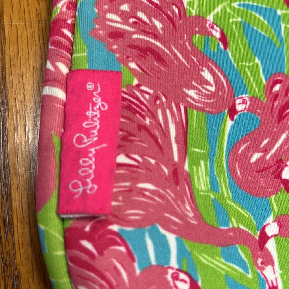 Lilly Pulitzer device case.